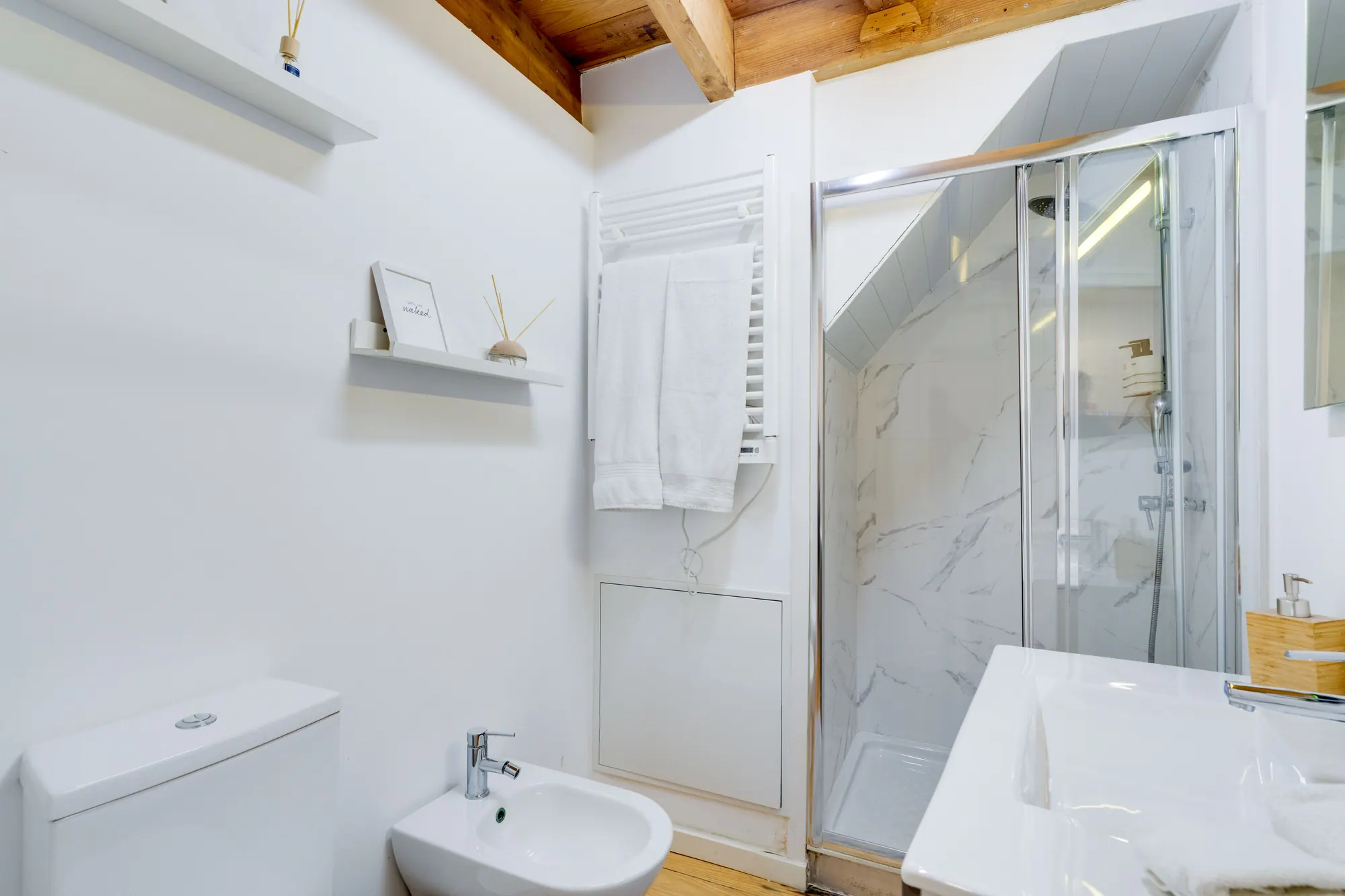 Espaço interior ou exterior de imóvel fotografado, imagem 28
